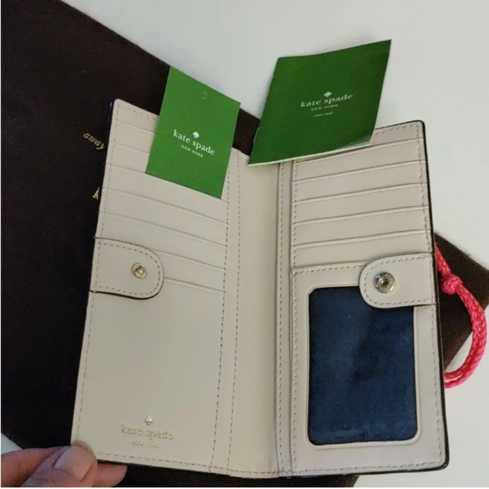 Kate Spade gorgeous new wallet - Picture 2 of 8